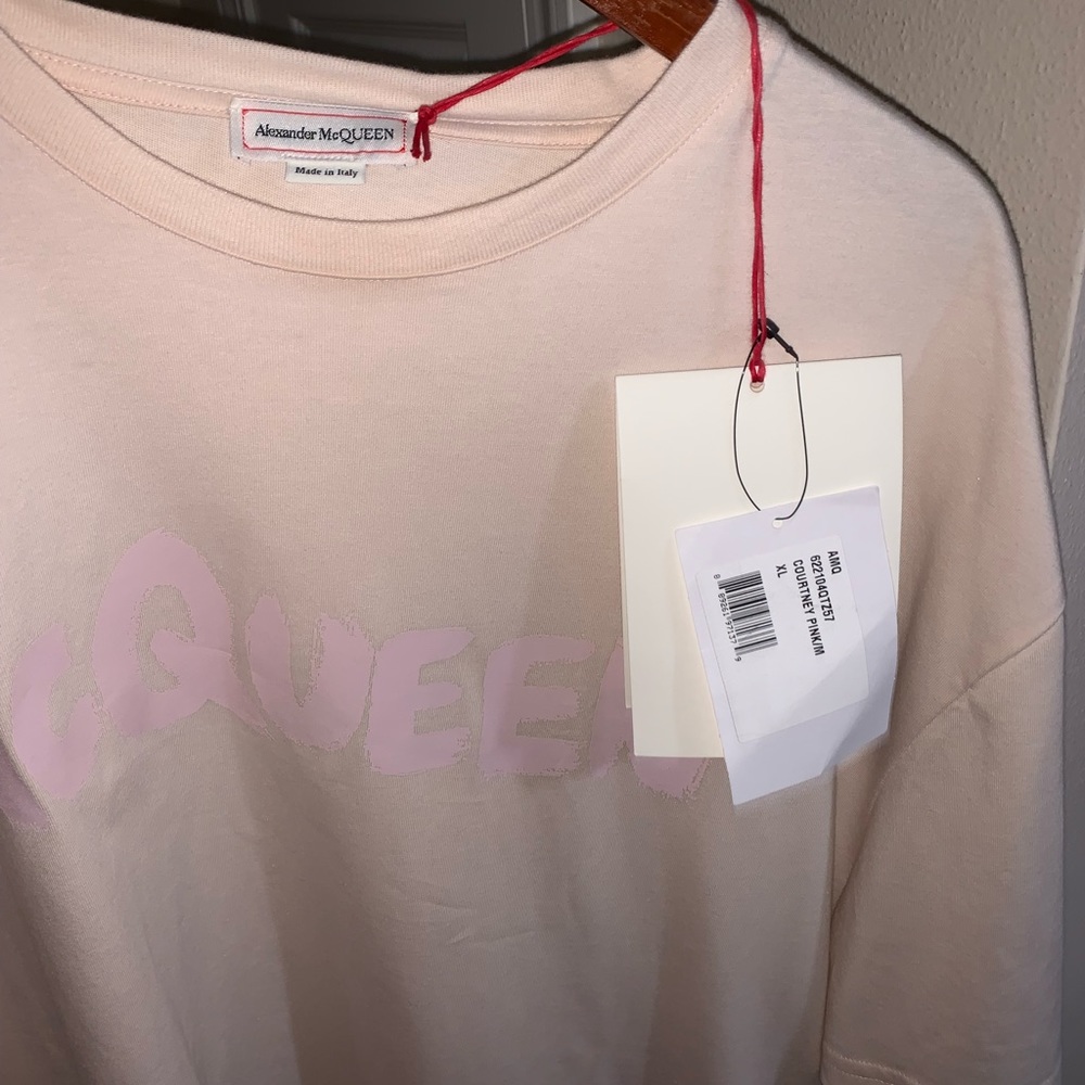 Alexander McQueen T-shirt NWT.